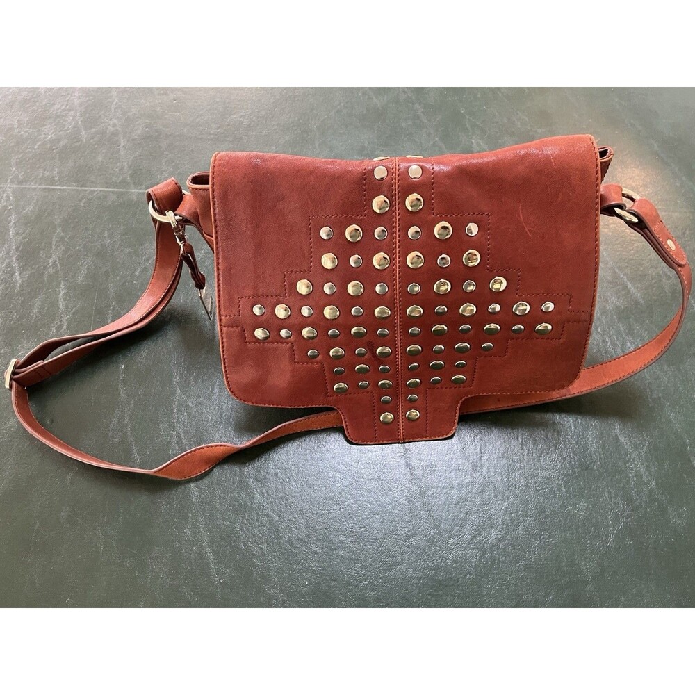Hayden By Hayden Harnett, Soft Glove Style Leather Shoulder Bag. Cognac Color. ￼